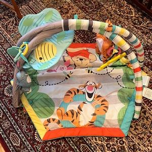 Bright Starts, Winnie the Pooh Happy as Can Bee Activity Gym